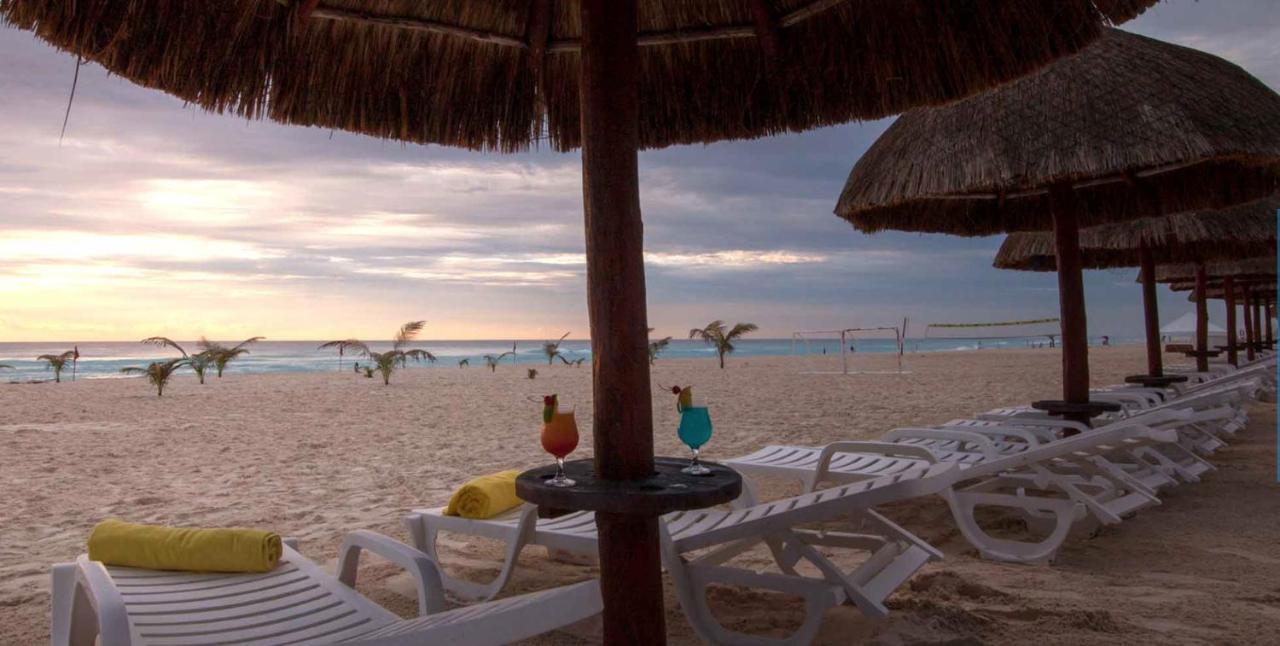 Beachfront Getaway Condo Cancún Kültér fotó