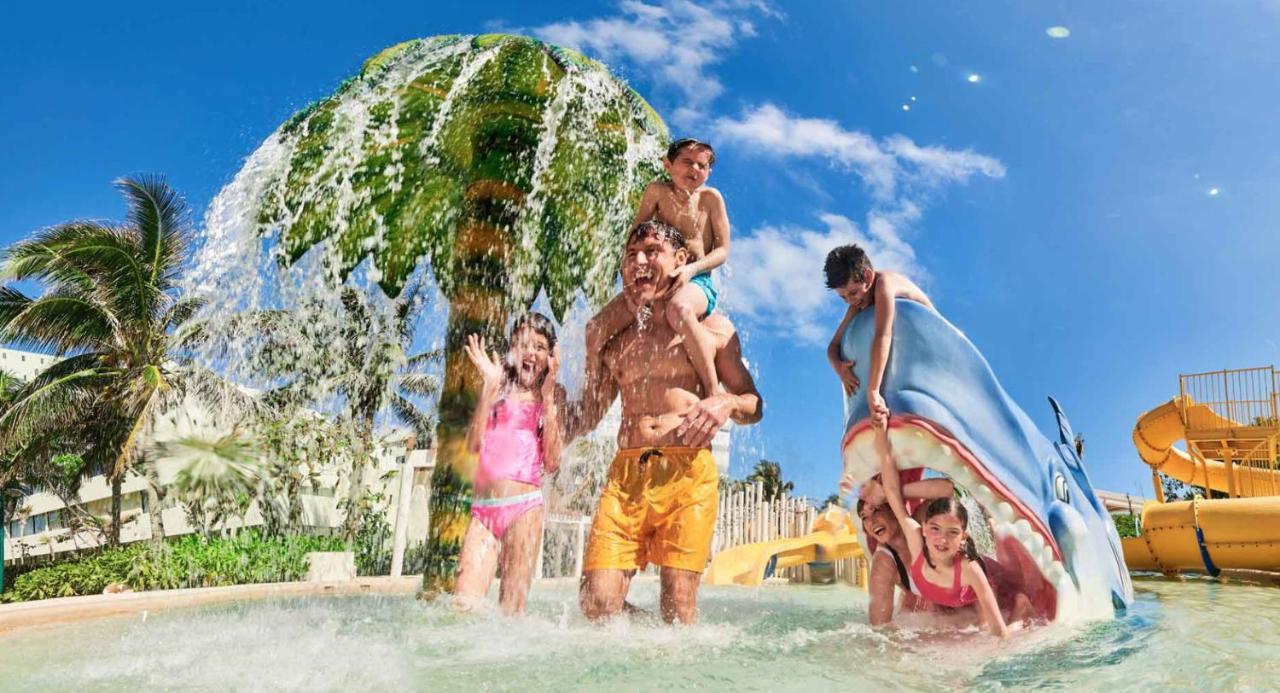 Beachfront Getaway Condo Cancún Kültér fotó
