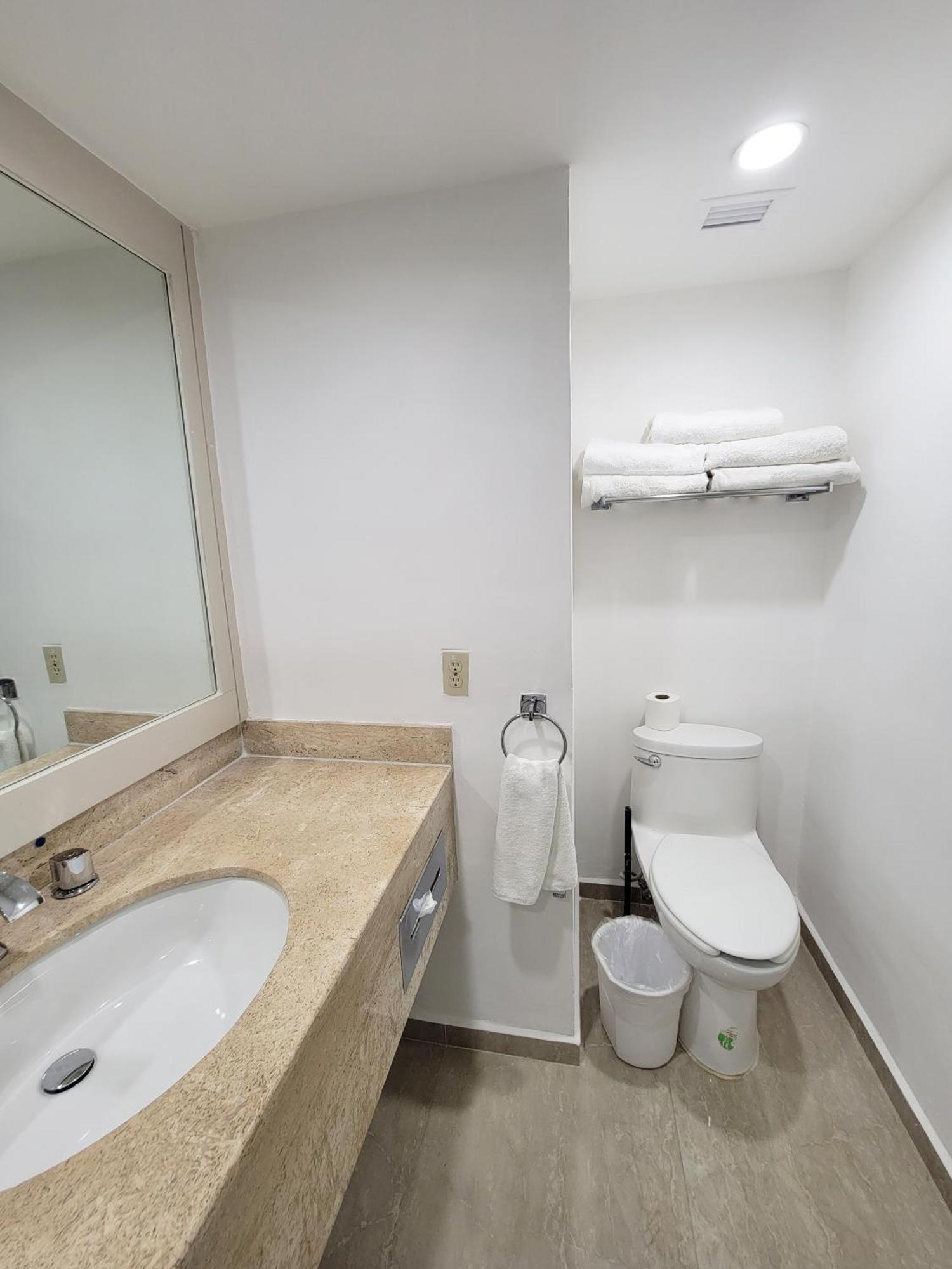 Beachfront Getaway Condo Cancún Kültér fotó