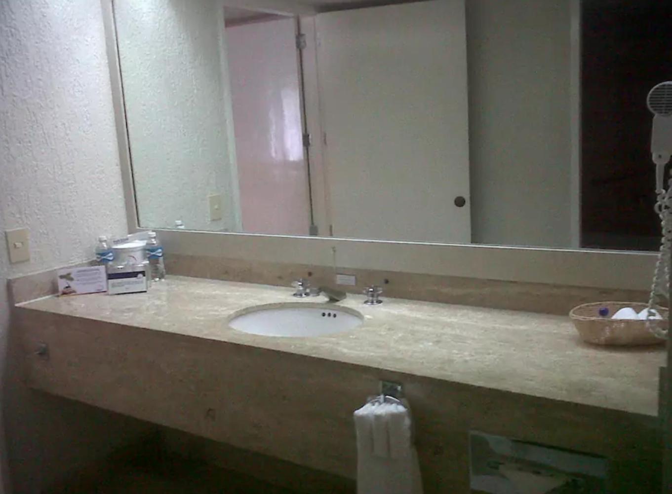 Beachfront Getaway Condo Cancún Szoba fotó